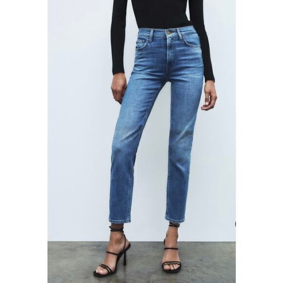Zara Denim - Zara The Slim Cropped‎ Jeans Size 10